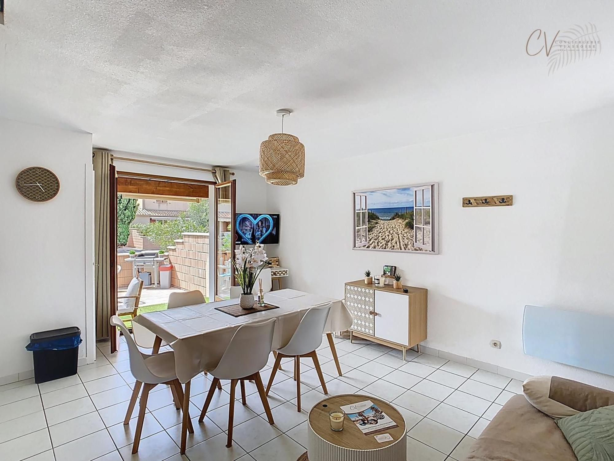 Maison "Douceurs D'Ete " Maison De Vacances Bord De Mer A Vias Plage - 600M De La Plage Et Du Canal Du Midi - Piscine Residentielle, Wifi Fibre, Activites Et Loisirs Екстериор снимка